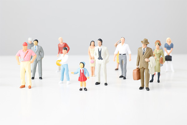 16歳から高齢者まで幅広い年齢層に対応(中学生は応相談)