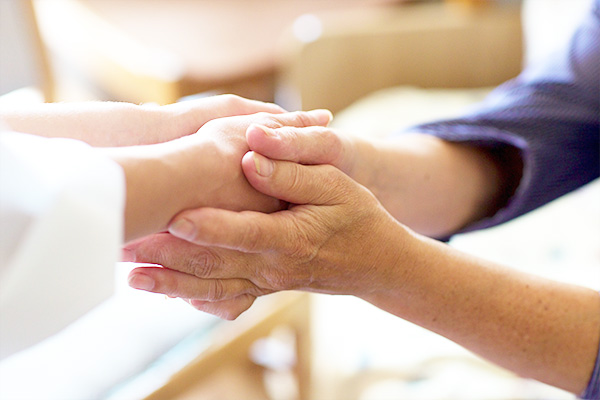 対話を重視、処方薬はシンプルに